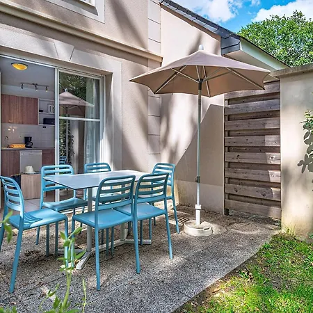 Duplex With Pool For 4 *